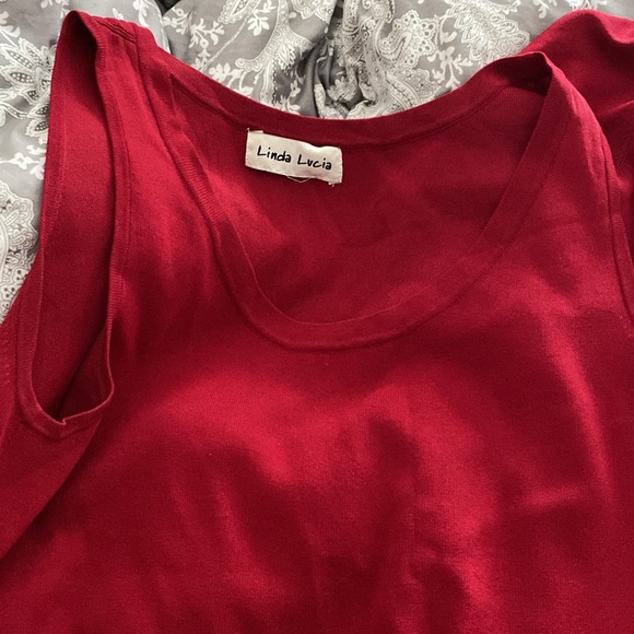 Linda Lucia red shell with matching cardigan and brand new shape xl - Picture 2 of 6